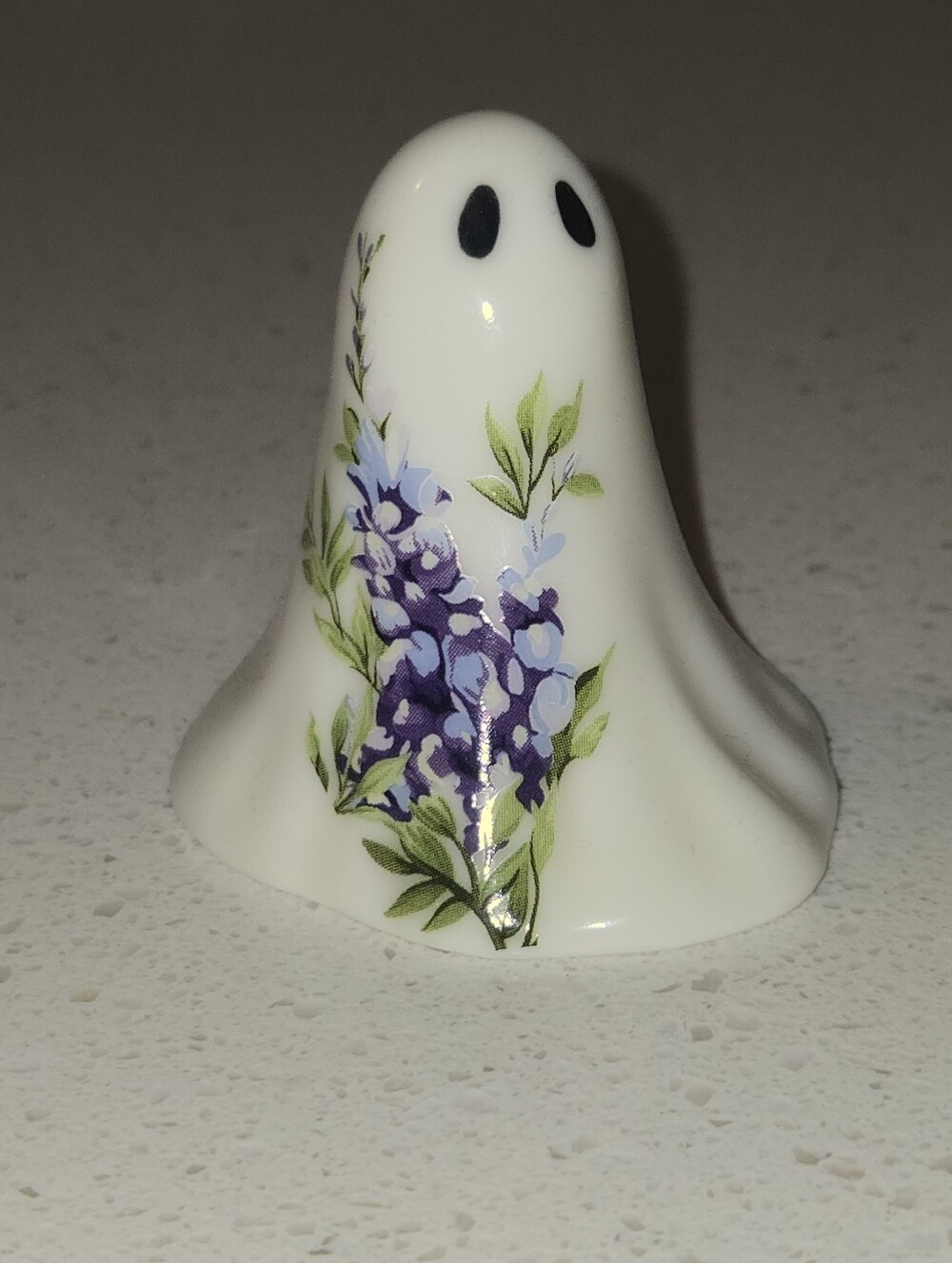 Little Ghost Co Tiny Purple Flowers Lilac Ghost Decor Figurine SUPER RARE HTF
